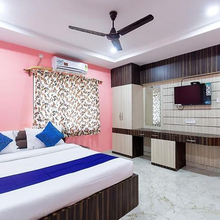 Hotel Blue Abedin โกลกาตา ภายนอก รูปภาพ