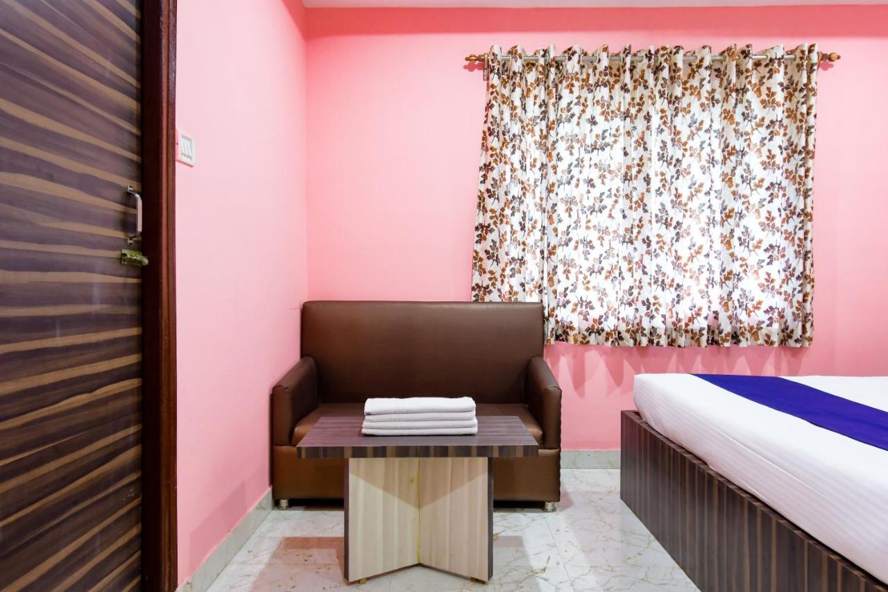 Hotel Blue Abedin โกลกาตา ภายนอก รูปภาพ