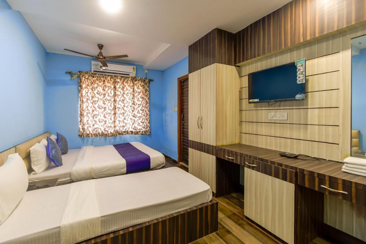 Hotel Blue Abedin โกลกาตา ภายนอก รูปภาพ